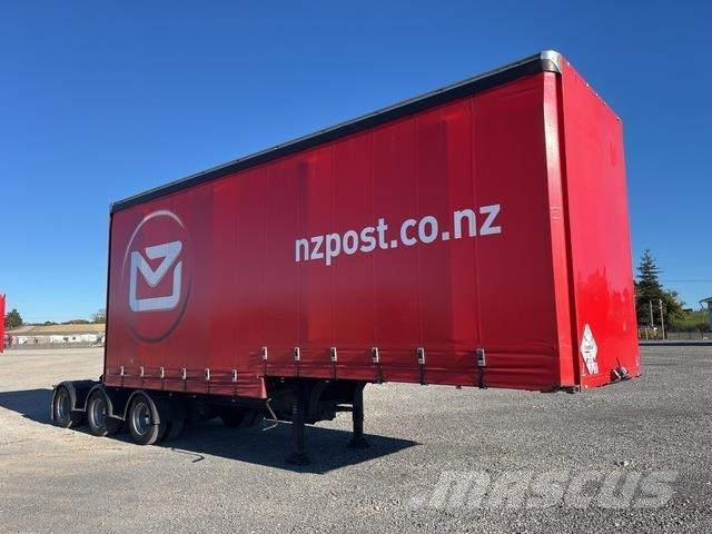 Fruehauf  Remorca cu prelata