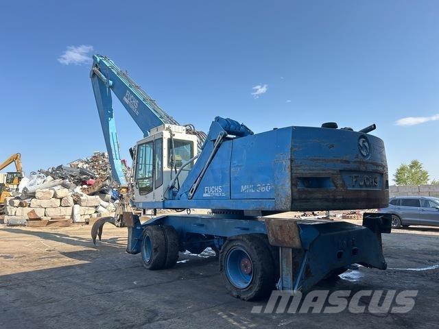 Fuchs MHL360 Paleta de manipulare