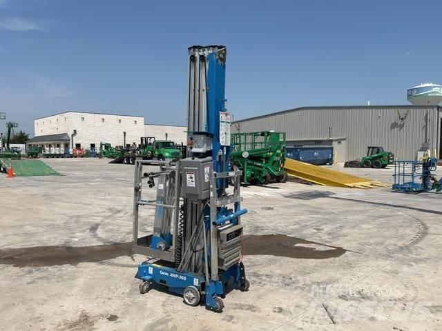 Genie AWP-36S Ascensoare verticale catarg