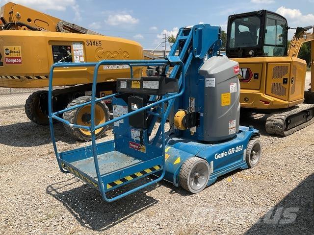 Genie GR-26J Ascensoare verticale catarg