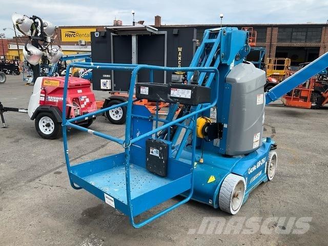 Genie GR-26J Ascensoare verticale catarg