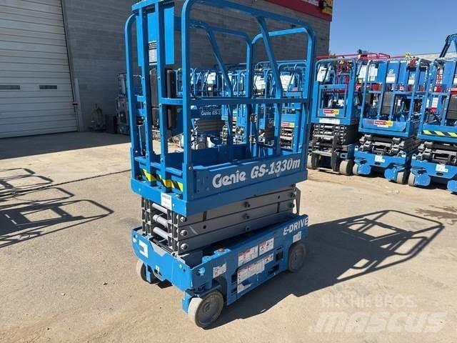 Genie GS-1330M Platforme foarfeca