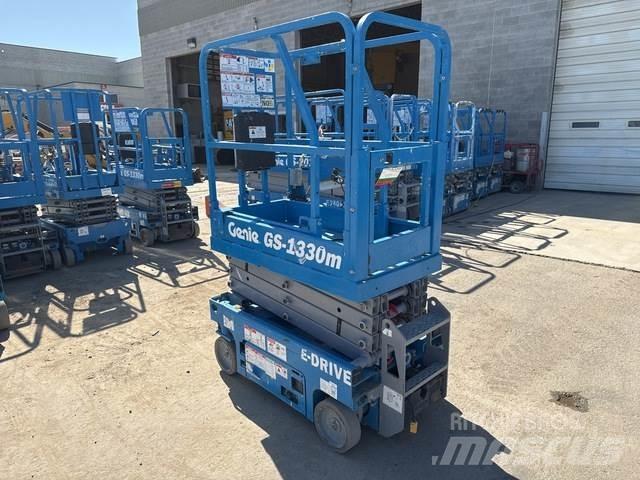 Genie GS-1330M Platforme foarfeca