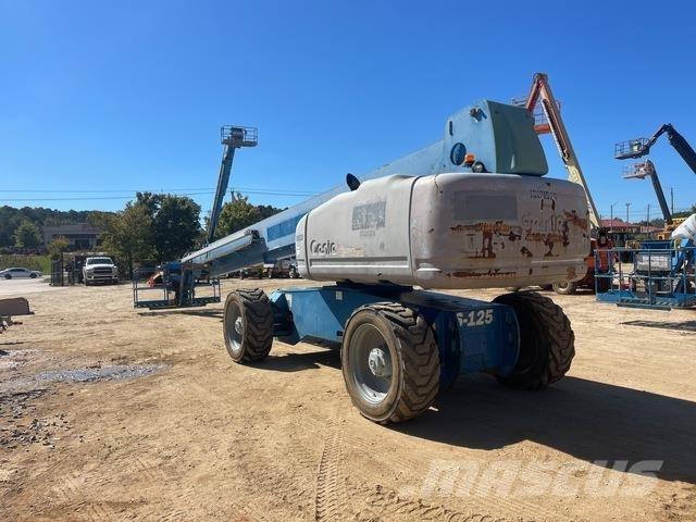 Genie S-125 Nacele cu brat telescopic