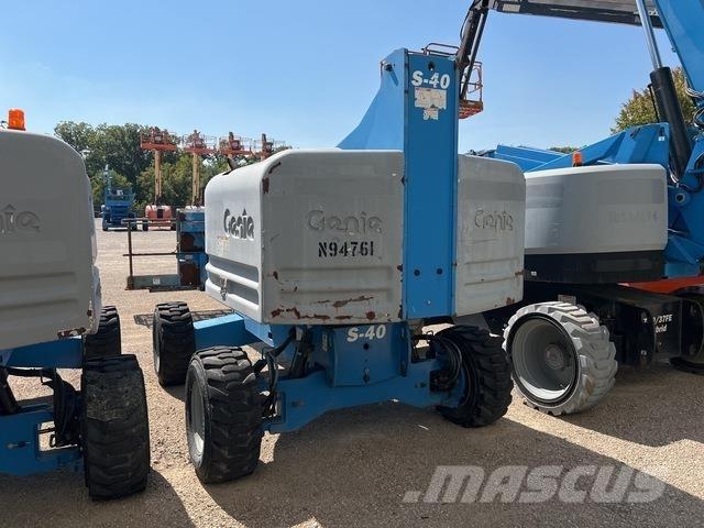 Genie S-40 Nacele cu brat telescopic