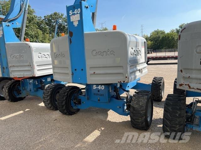 Genie S-40 Nacele cu brat telescopic