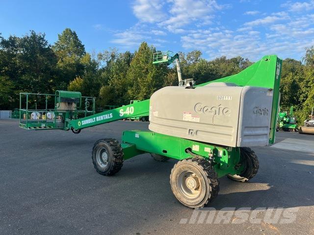 Genie S-40 Nacele cu brat telescopic