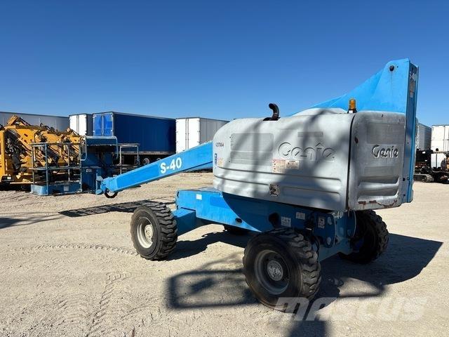 Genie S-40 Nacele cu brat telescopic
