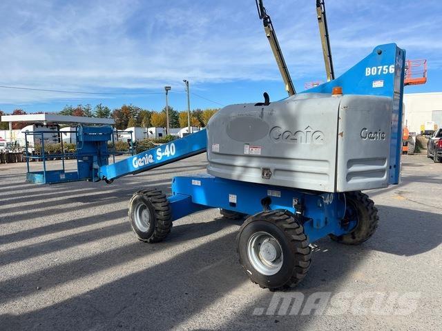 Genie S-40 Nacele cu brat telescopic