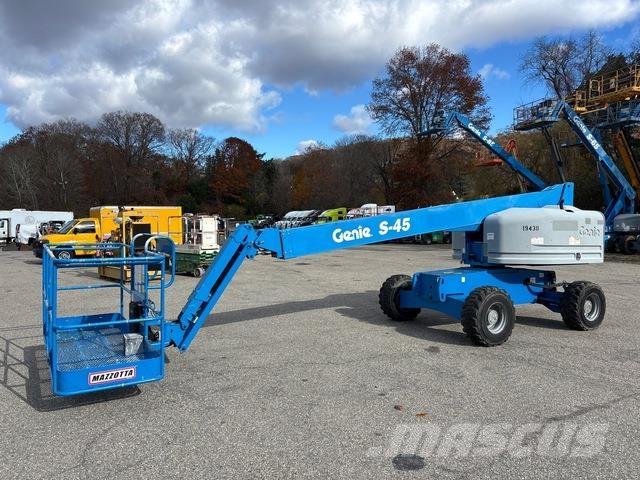 Genie S-45 Nacele cu brat telescopic