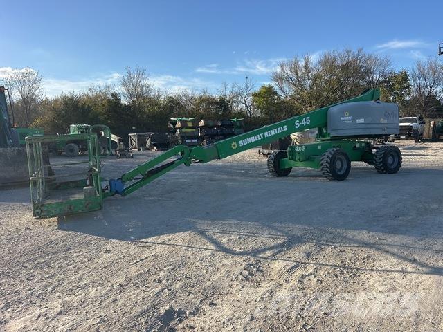 Genie S-45 Nacele cu brat telescopic