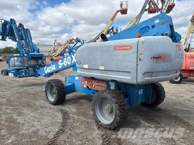 Genie S-60X Nacele cu brat telescopic