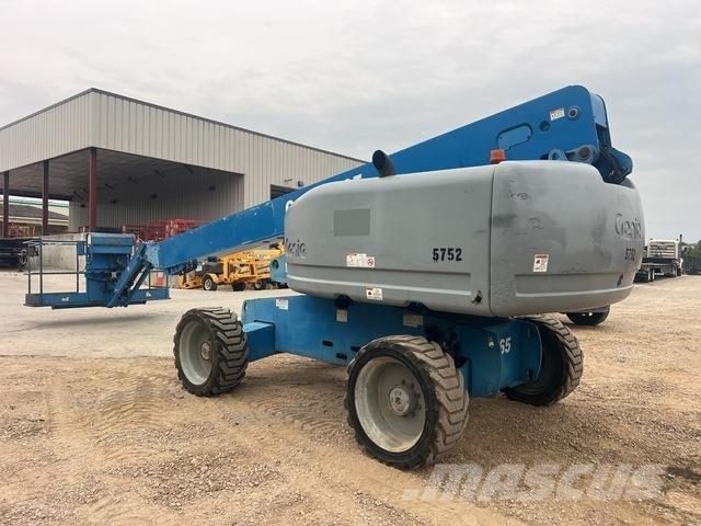 Genie S-65 Nacele cu brat telescopic