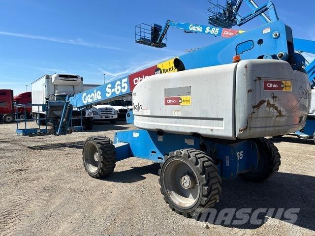 Genie S-65 Nacele cu brat telescopic