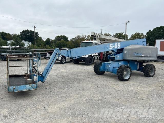 Genie S-65 Nacele cu brat telescopic