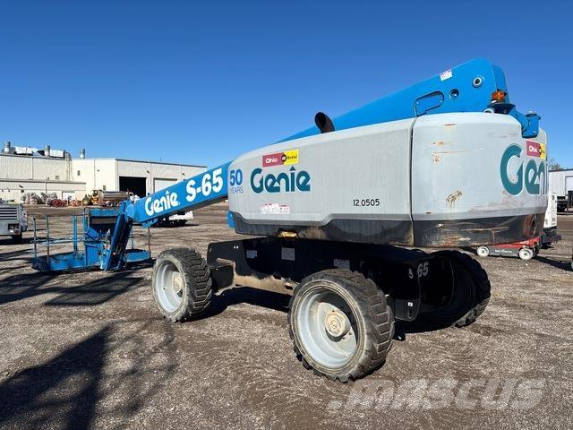 Genie S-65 Nacele cu brat telescopic