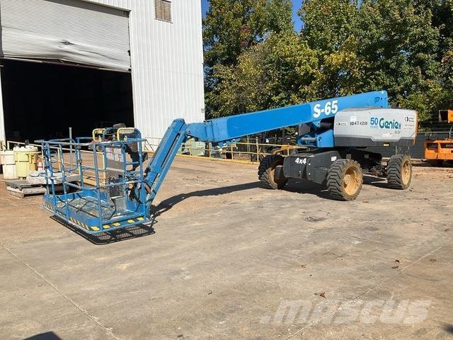 Genie S-65 Nacele cu brat telescopic