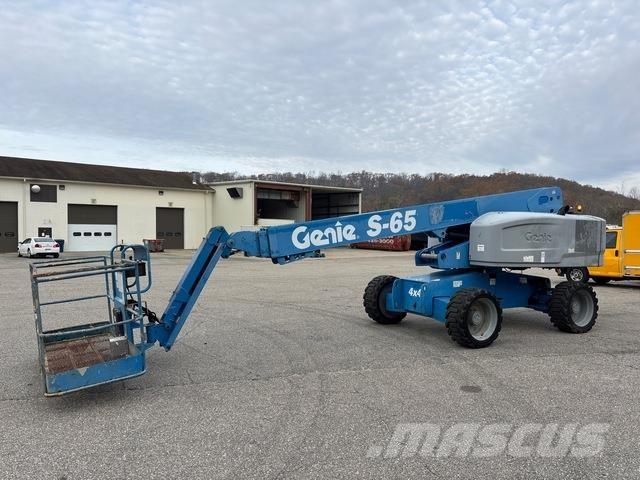 Genie S-65 Nacele cu brat telescopic