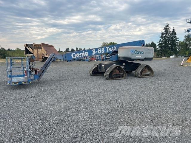 Genie S-65TRAX Nacele cu brat telescopic