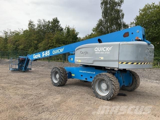 Genie S85 Nacele cu brat articulat