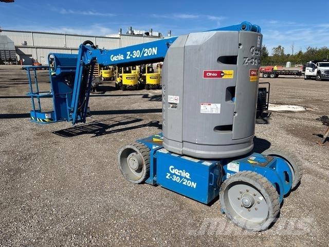Genie Z-30/20N Nacele cu brat articulat