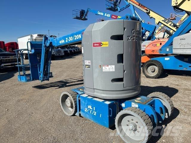 Genie Z-30/20N Nacele cu brat articulat