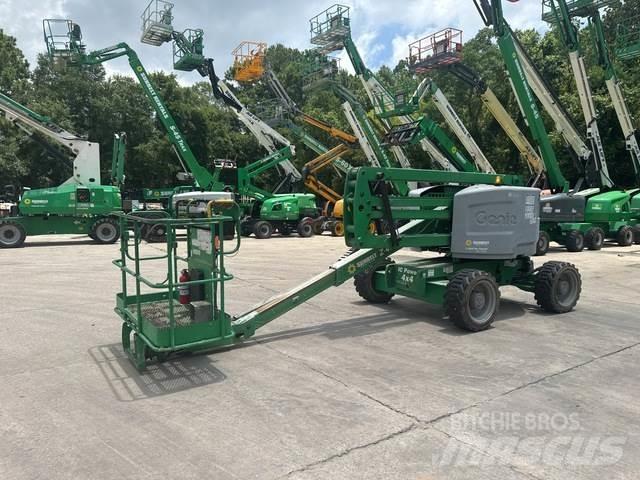 Genie Z-45/25 Nacele cu brat articulat