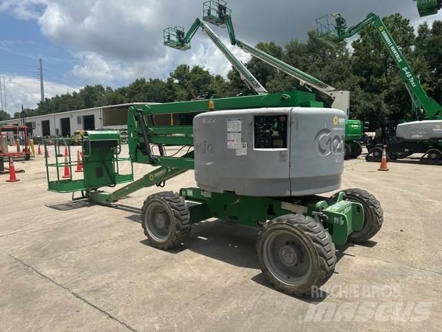 Genie Z-45/25 Nacele cu brat articulat