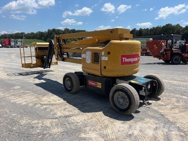 Genie Z-45/25J Nacele cu brat articulat