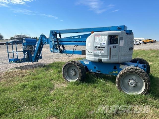 Genie Z-45/25J Nacele cu brat articulat