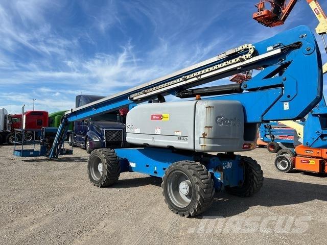 Genie Z-80/60 Nacele cu brat articulat
