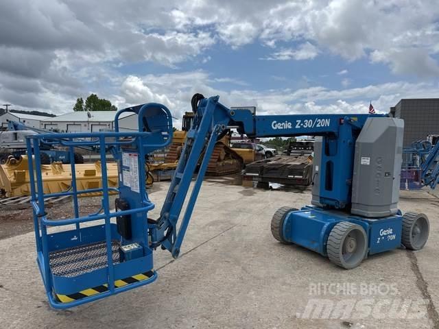 Genie Z30/20N Nacele cu brat articulat