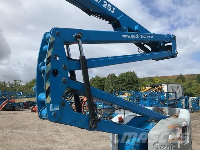 Genie Z45/25J Nacele cu brat articulat
