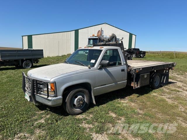 GMC 3500 Camioane platforma/prelata