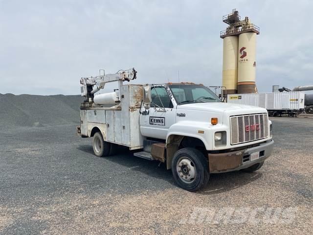 GMC C5500 Municipal/vehicul cu uz general