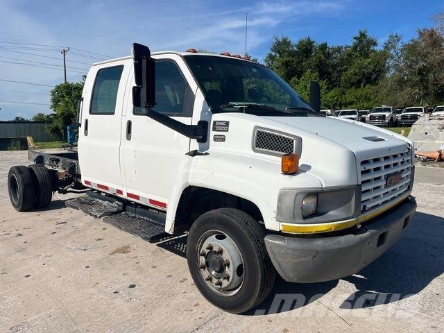 GMC C5500 Cabine si interior