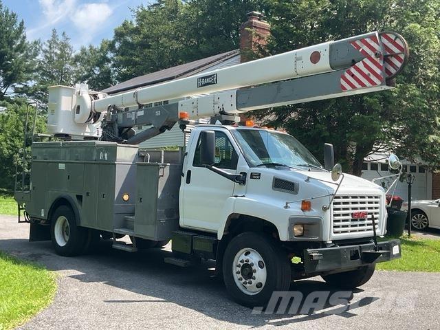 GMC C7500 Platforme aeriene montate pe camion