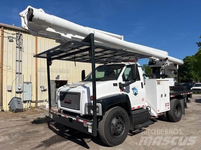 GMC C7500 Platforme aeriene montate pe camion