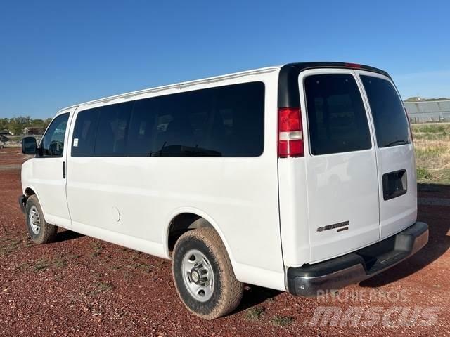 GMC Express Masini