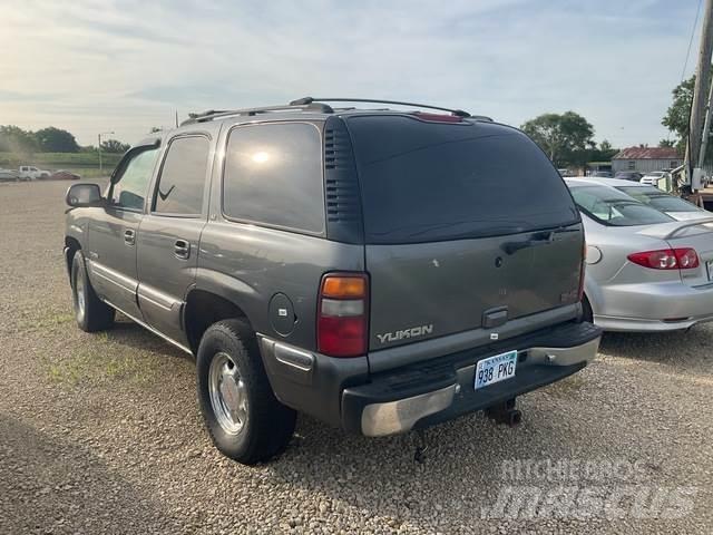 GMC Yukon Masini