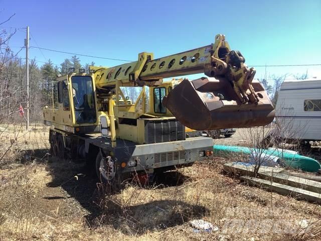 Gradall XL5100 Excavatoare cu roti