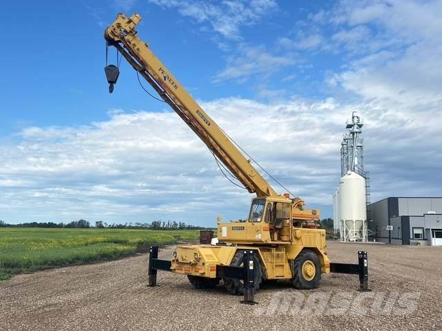 Grove RT-60S Macara teren accidentat