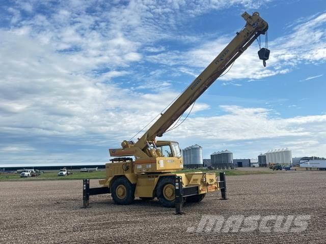Grove RT-60S Macara teren accidentat