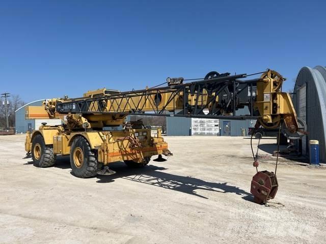 Grove RT640C Macara teren accidentat