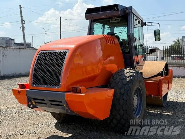 Hamm 320 Compactoare monocilindrice