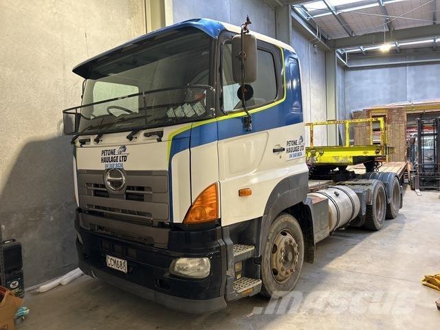 Hino 1ELPG-WPN Autotractoare