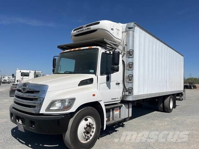 Hino 268 Camion cu control de temperatura
