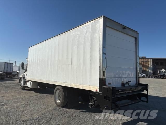 Hino 268 Camion cu control de temperatura
