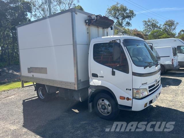 Hino 300 616 Camion cu control de temperatura