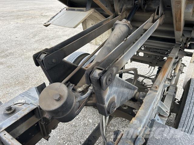 Hino 300 917 Autobasculanta